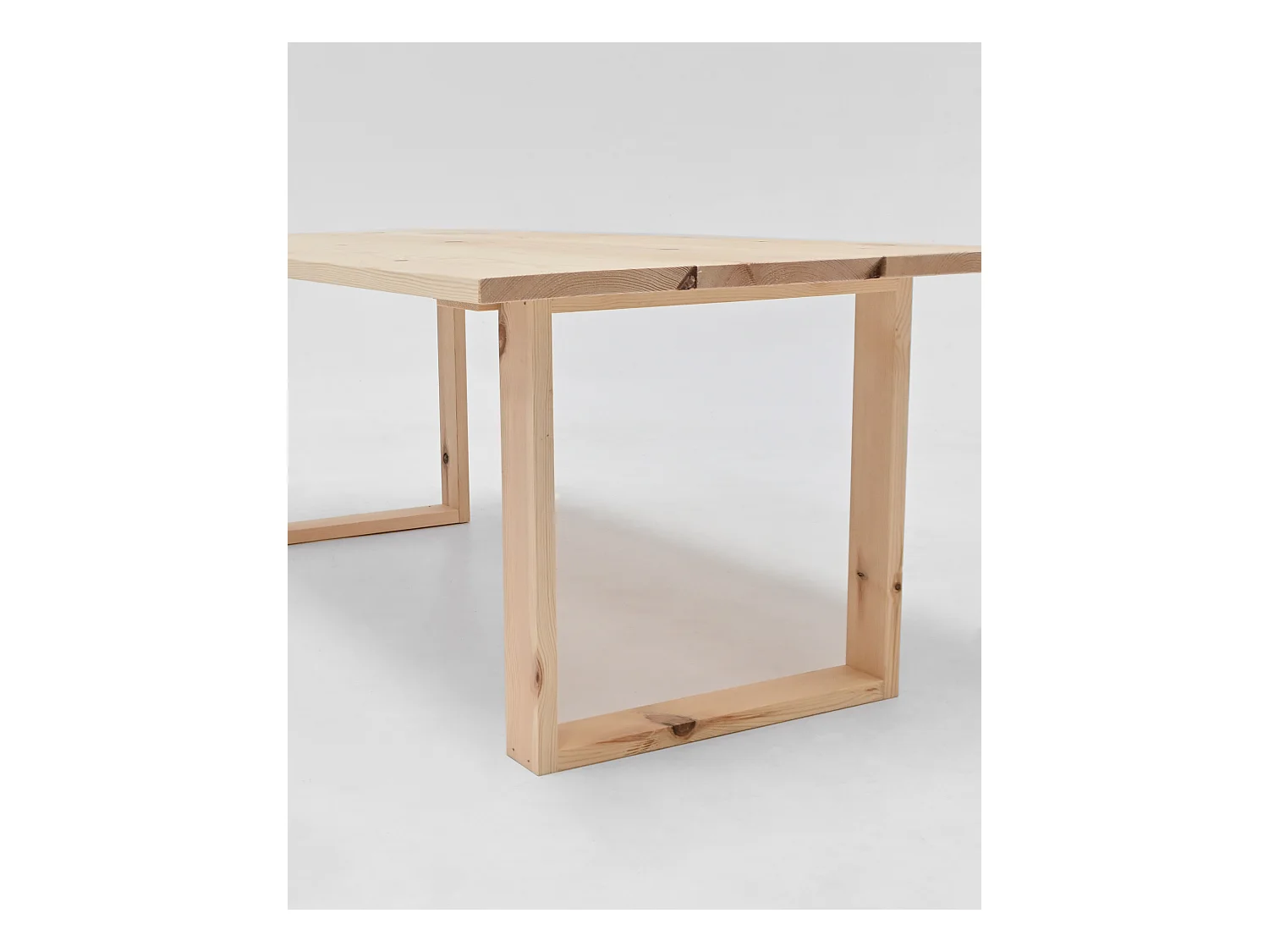 Tavolo basso rettangolare in legno massello in tono naturale 120x45cm - BIELSA - DECOWOOD