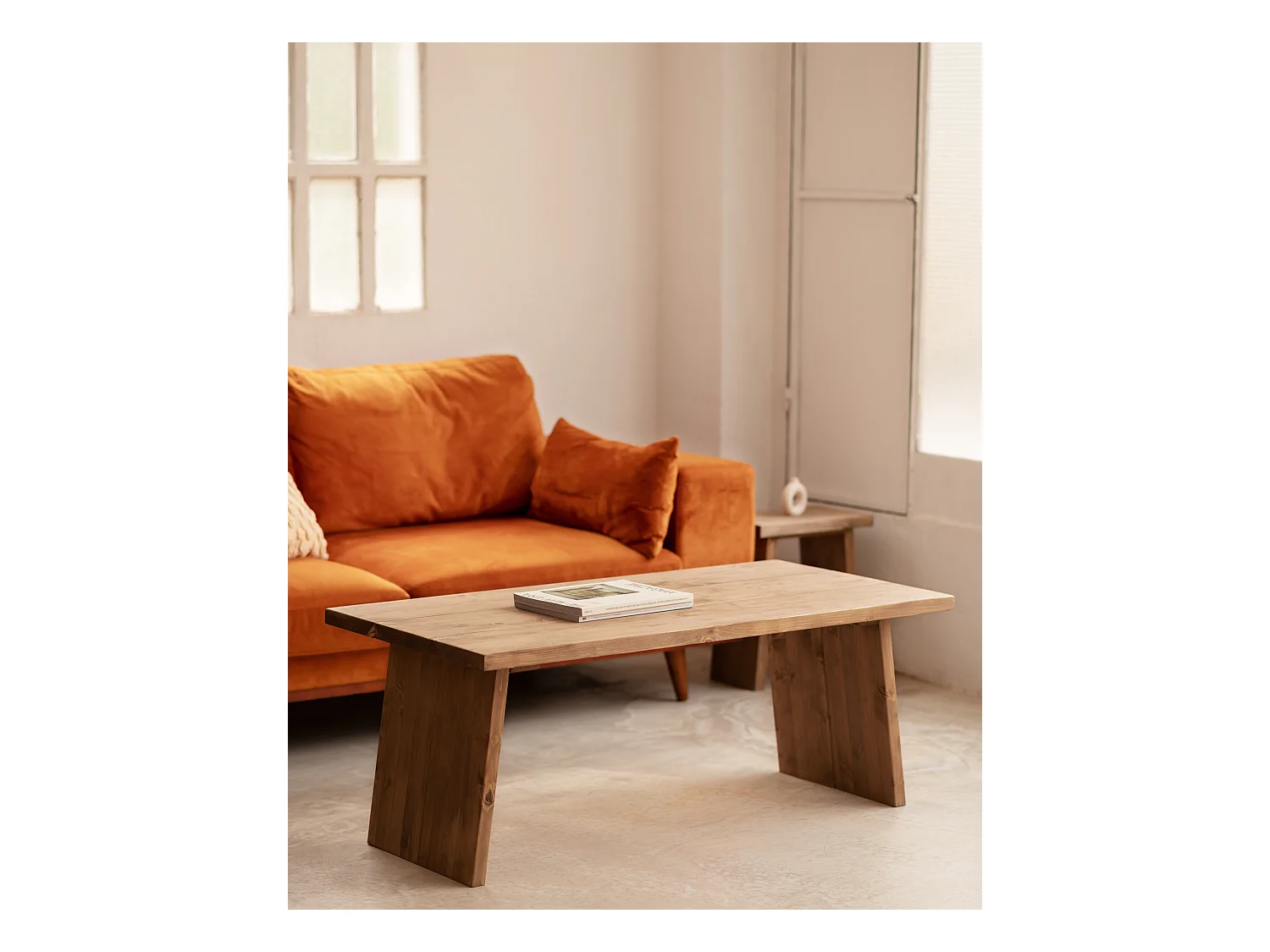 Table basse en bois de pin vieilli 120x45cm - FRIDA - DECOWOOD