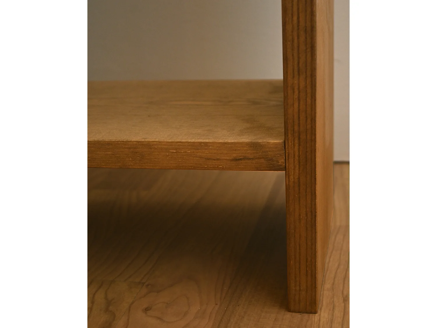 Comodino in legno massello in tono rovere scuro 20x40cm - MELLER - DECOWOOD