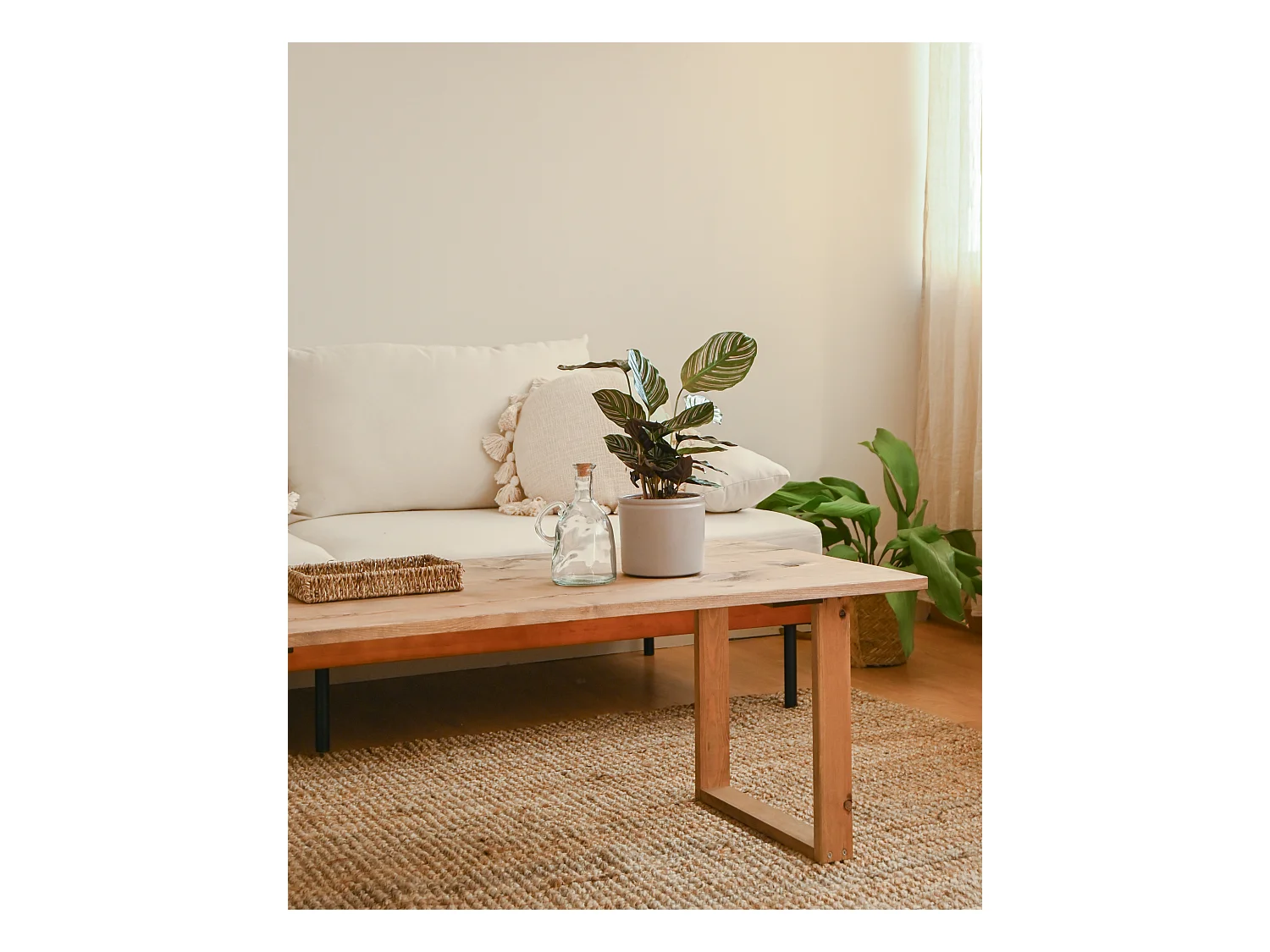 Tavolo basso rettangolare in legno massello in marrone  120x45cm - BIELSA - DECOWOOD