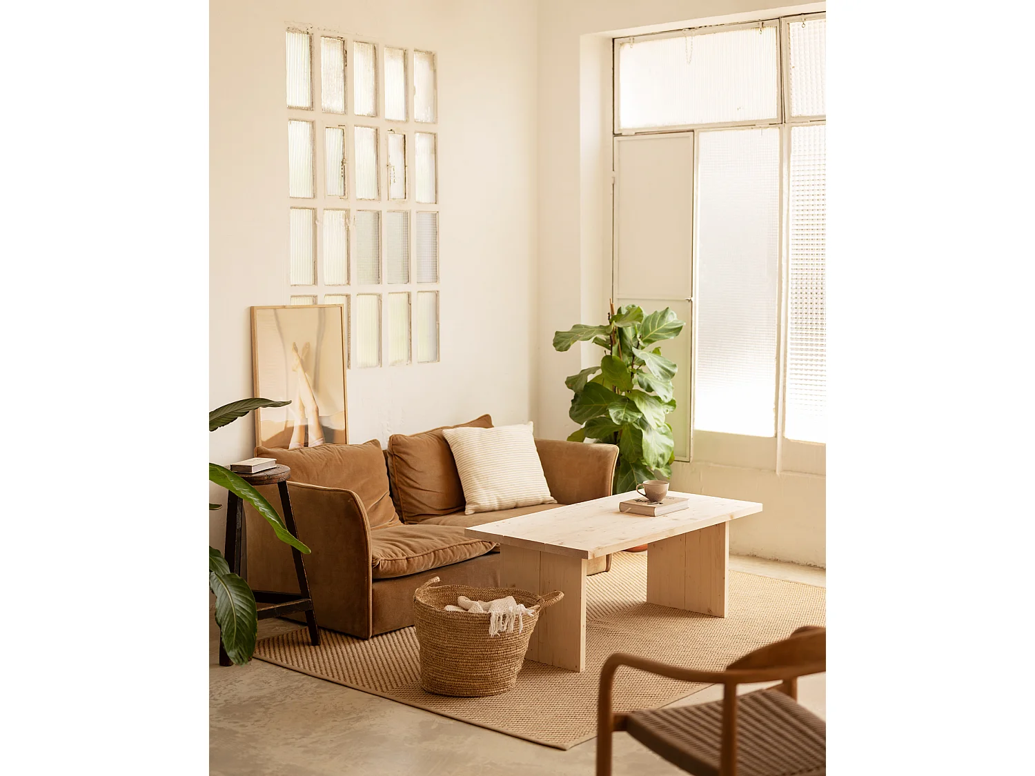 Tavolo basso rettangolare in legno massello in tono naturale 120x47cm - FRIDA - DECOWOOD