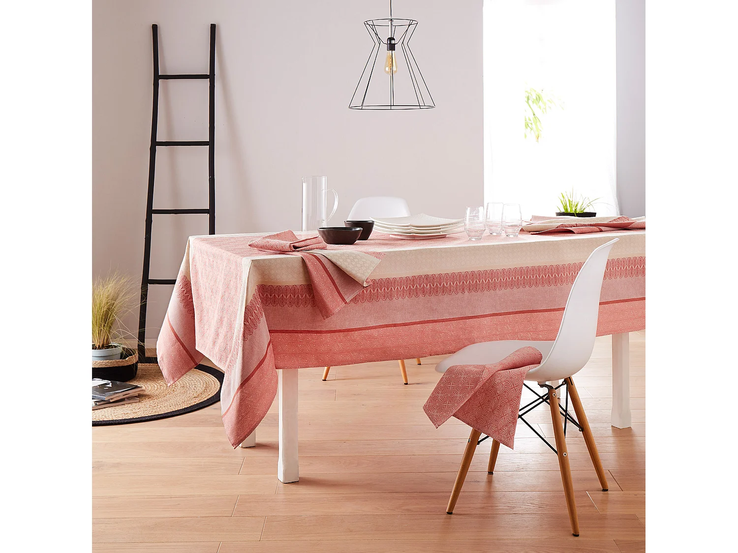 Nappe rectangle 150x250 cm Jacquard coton + enduction acrylique CHARLESTON rouge Corail
