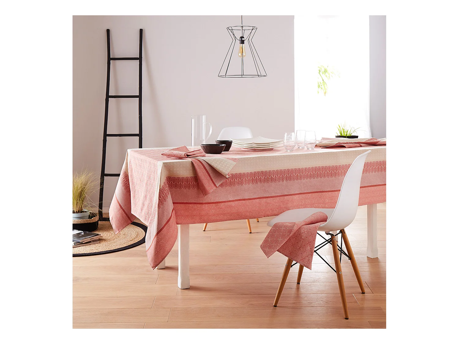 Nappe rectangle 150x350 cm Jacquard coton + enduction acrylique CHARLESTON rouge Corail