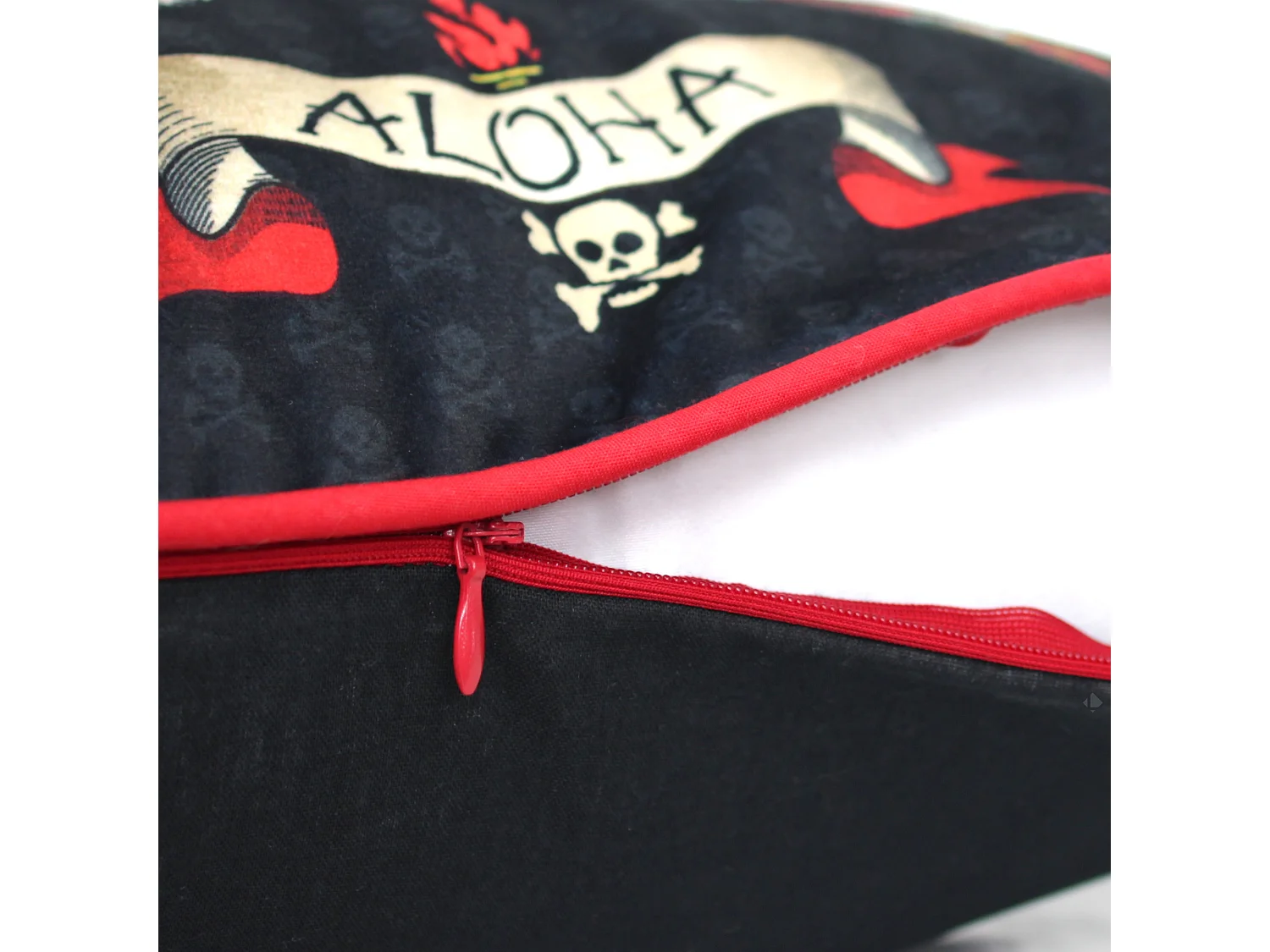 Housse de coussin 45x45 cm Tête de mort Pirate corsair