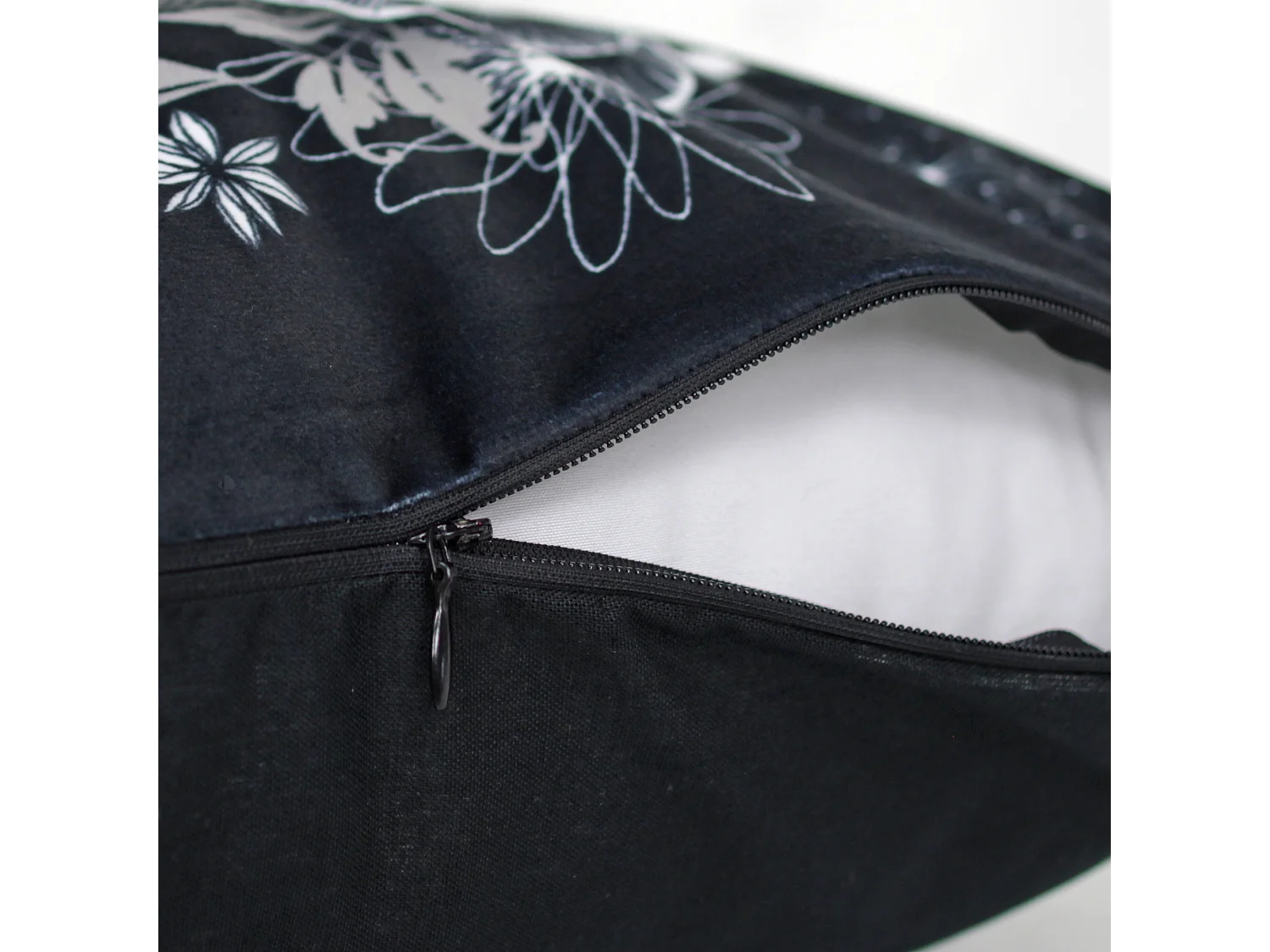 Housse de coussin 45x45 cm Tête de mort Rose envoutante