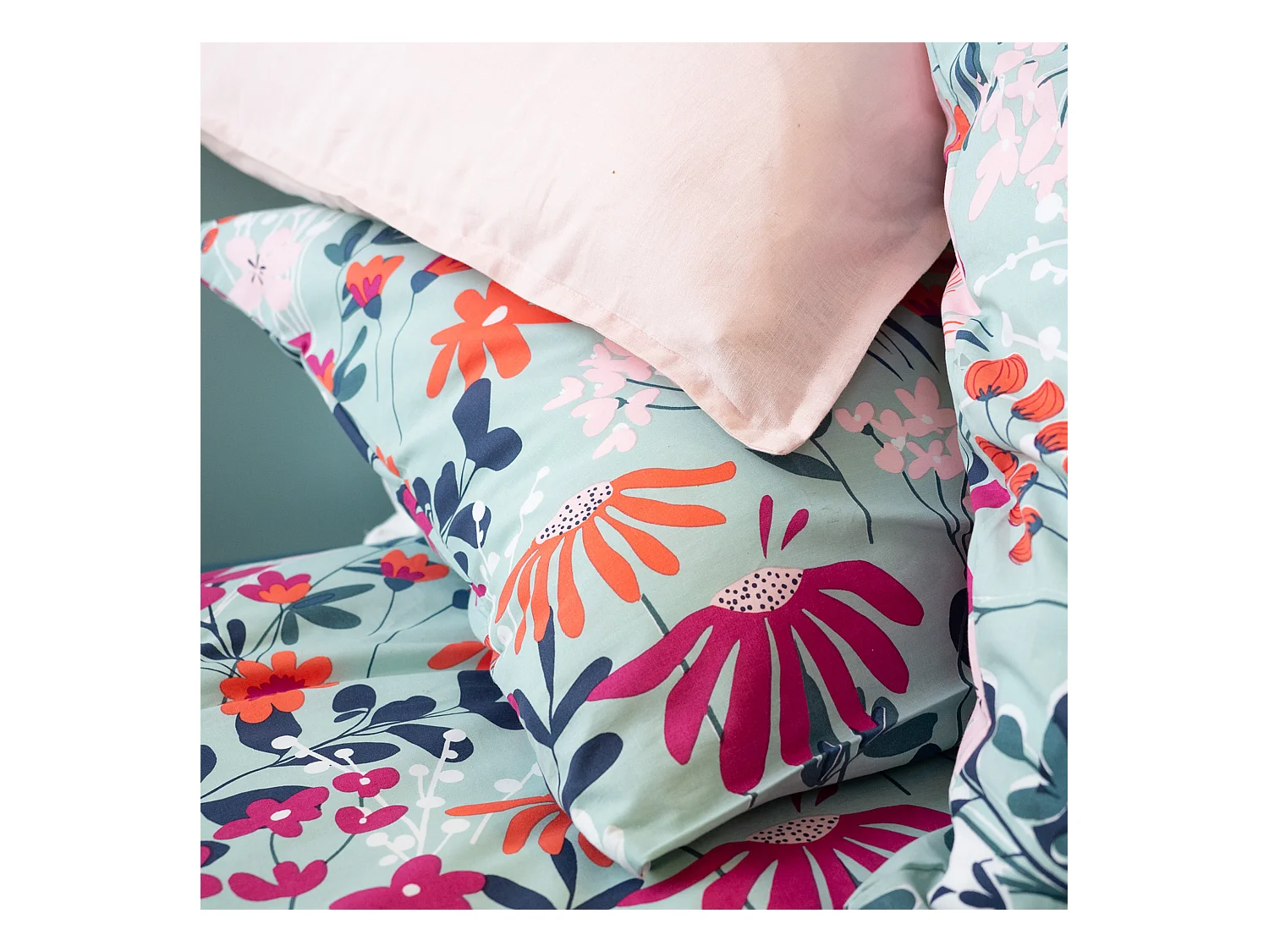 Parure de lit 260x240 cm coton biologique FLORE Bleu 3 pièces