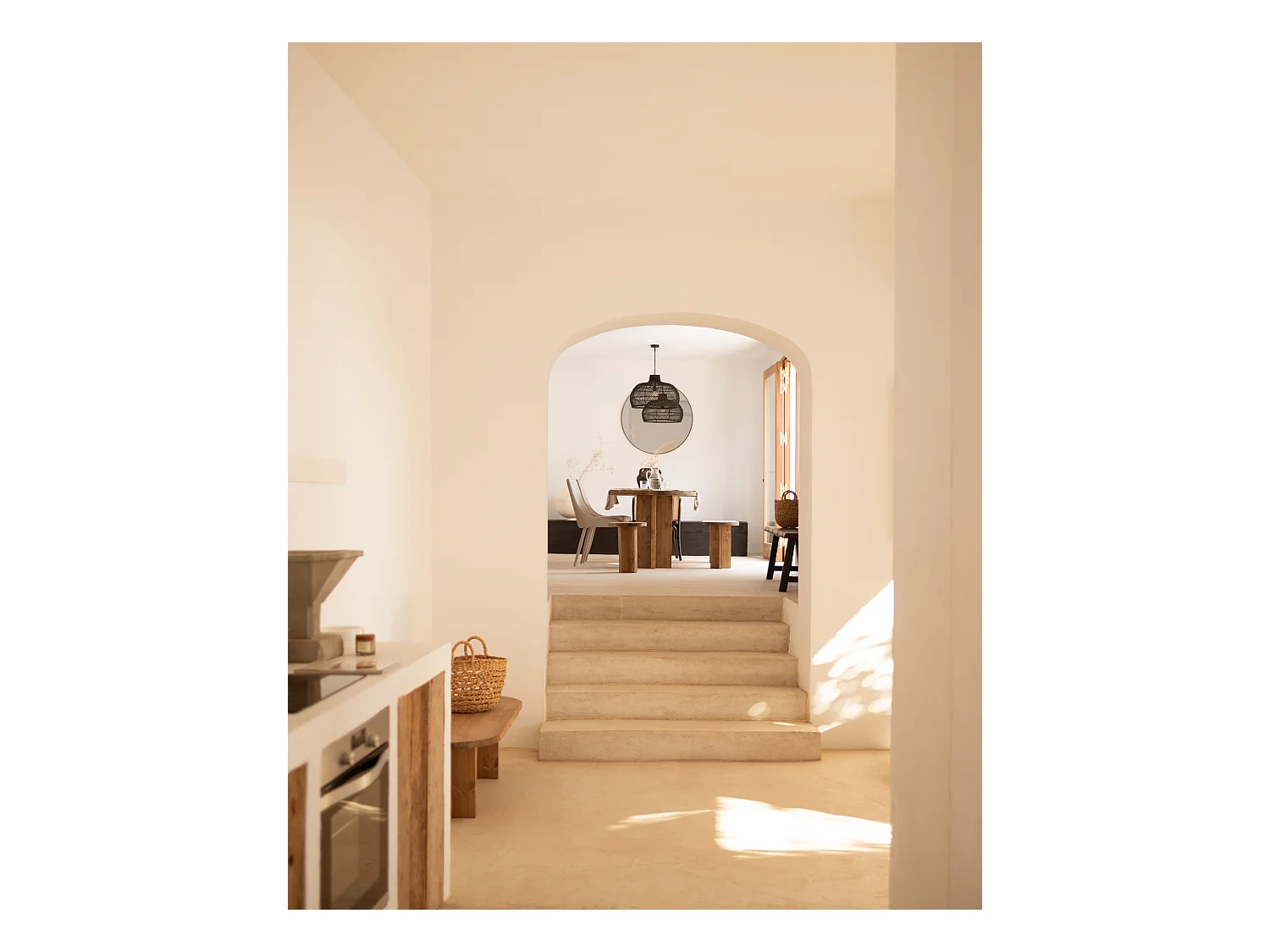 Tavolo da pranzo ovale in legno massello in tono marrone 180x75cm - TOKYO - DECOWOOD