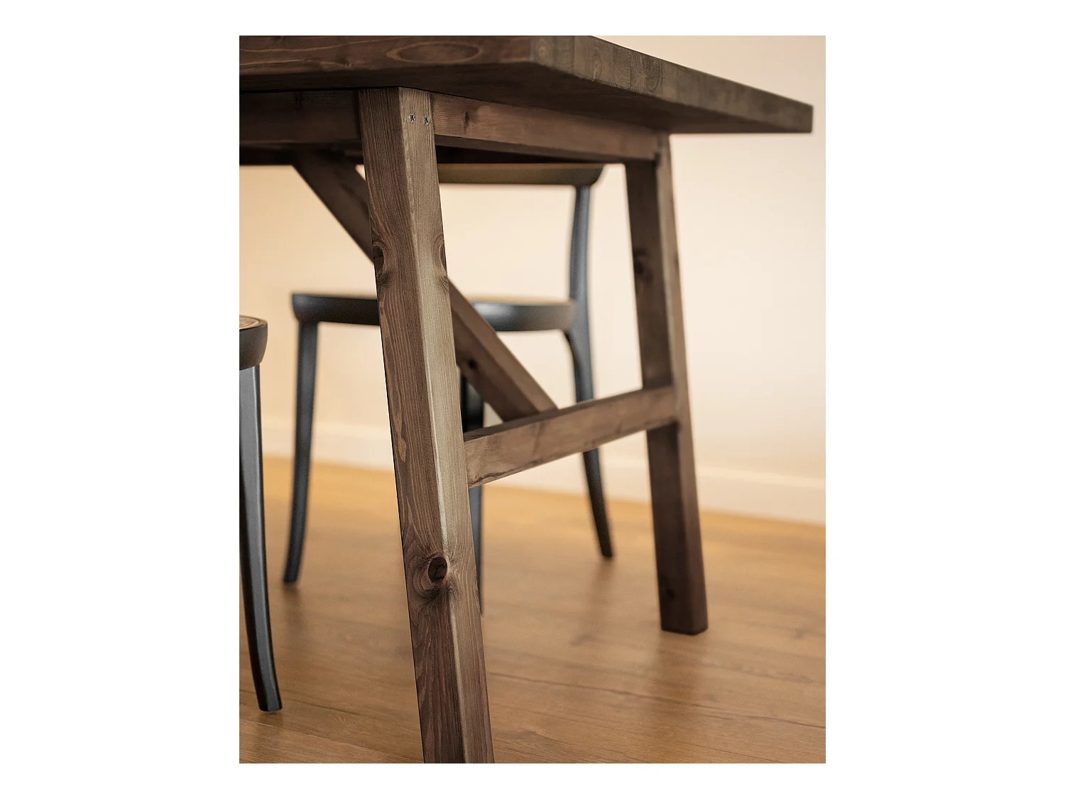 Mesa de comedor de madera maciza de abeto rectangular Decowood en tono nogal de 160x75cm - SIEP - DECOWOOD