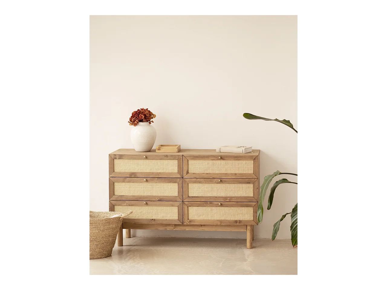 Commode en bois de sapin et raphia 6 tiroirs vieilli 76x120cm - FRIDA - DECOWOOD