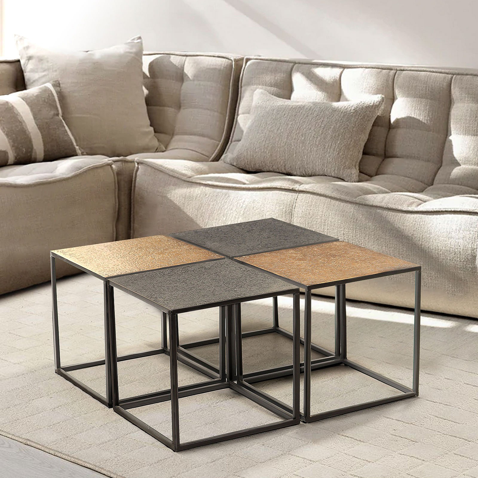 BUHERA Table basse carrée bicolore en métal noir et doré