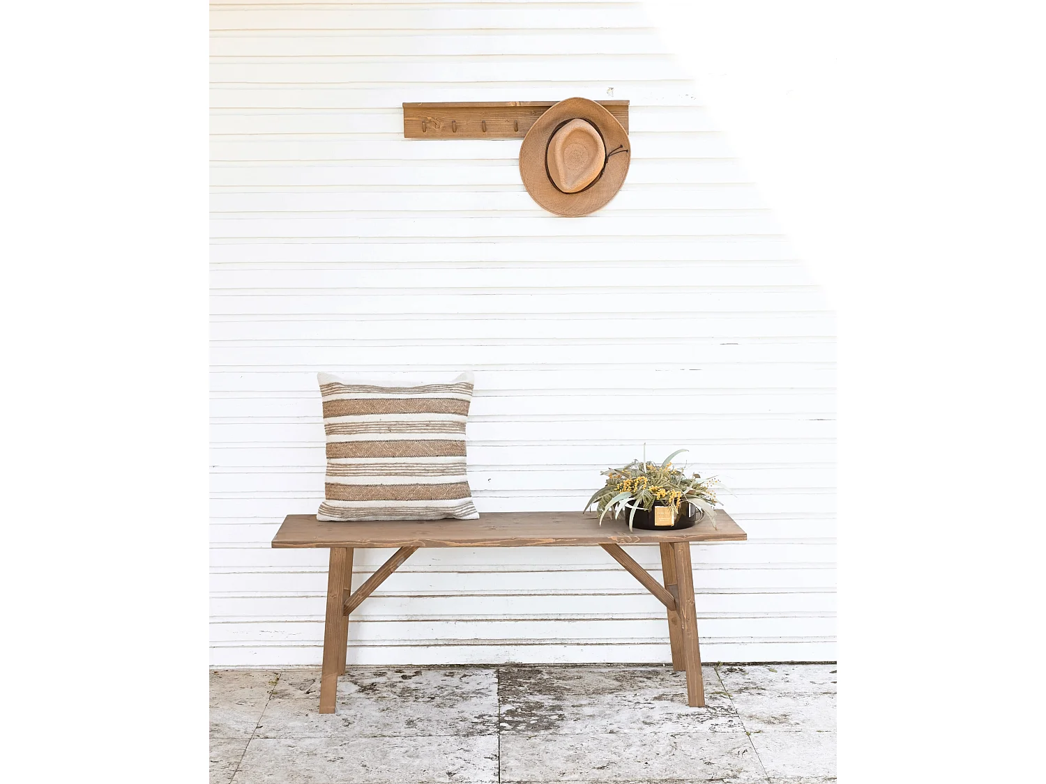 Porte-manteau mural en bois de sapin vieilli 61x9,5cm - KATE - DECOWOOD