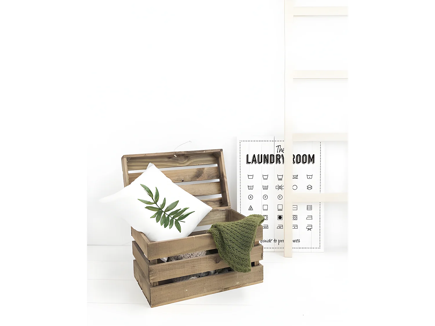 Baule in legno massello in tono marrone 39x33x30,5cm - BOX - DECOWOOD