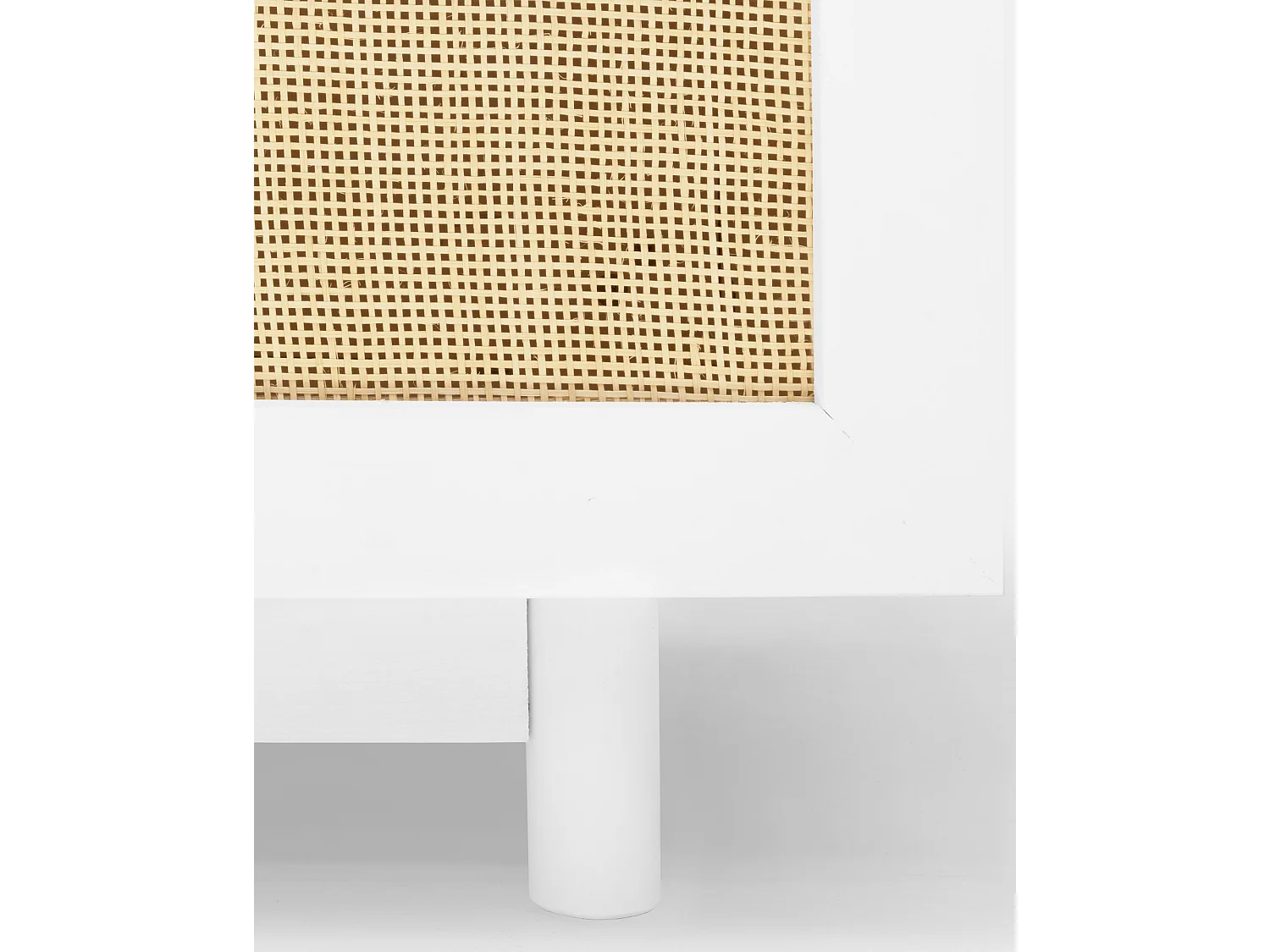 Meuble TV en bois de sapin et raphia avec 2 portes en blanc 150x40cm - FRIDA - DECOWOOD