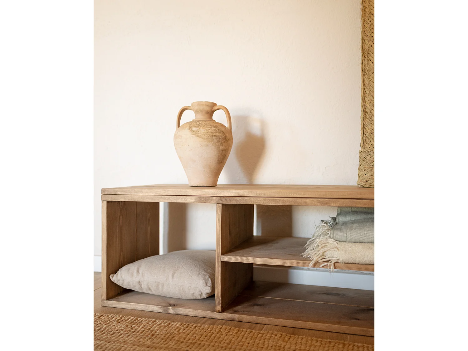 Meuble en bois de pin couleur vieilli 160x40cm - HERA - DECOWOOD