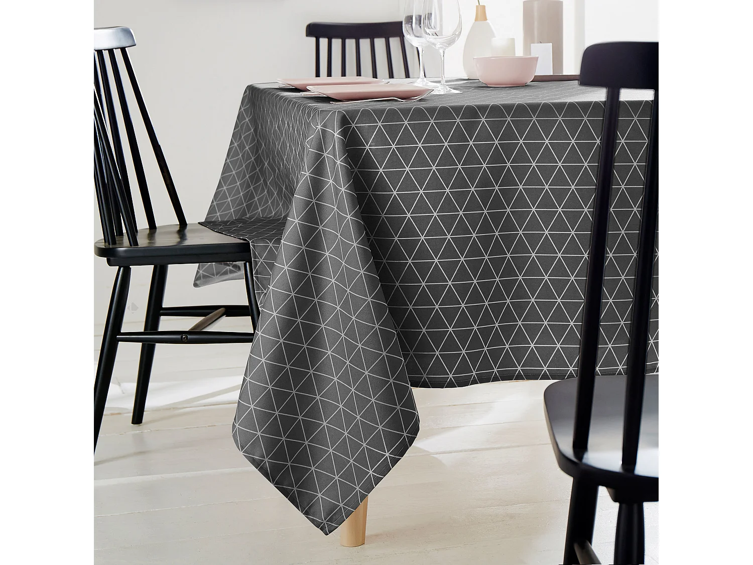 Nappe rectangle 150x300 cm imprimée 100% polyester PACO géométrique gris Poivre