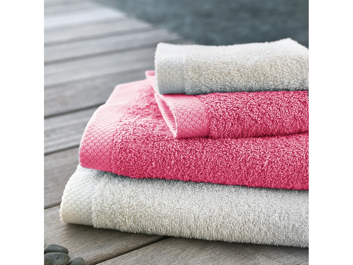 Serviette de toilette 50x100 cm PURE Fraise 550 g/m2