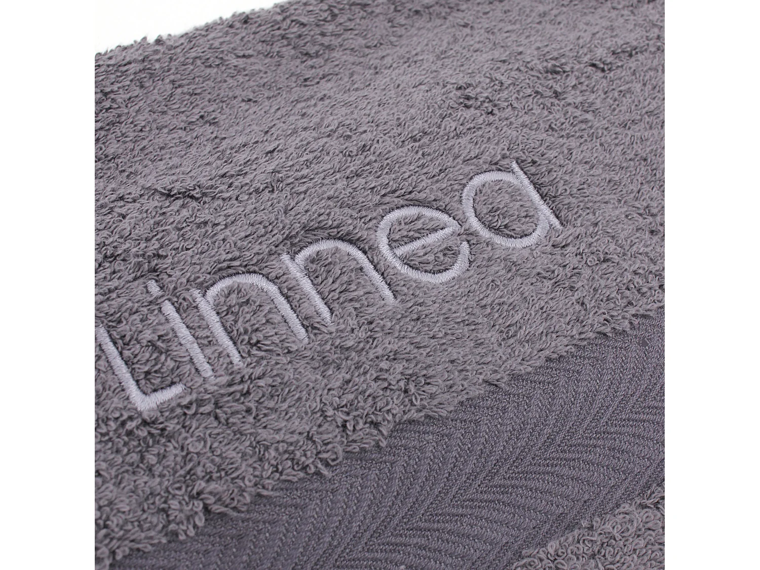 Lot ROYAL CRESENT Serviette brodée Linnea 50x100 + gant assorti gris Acier