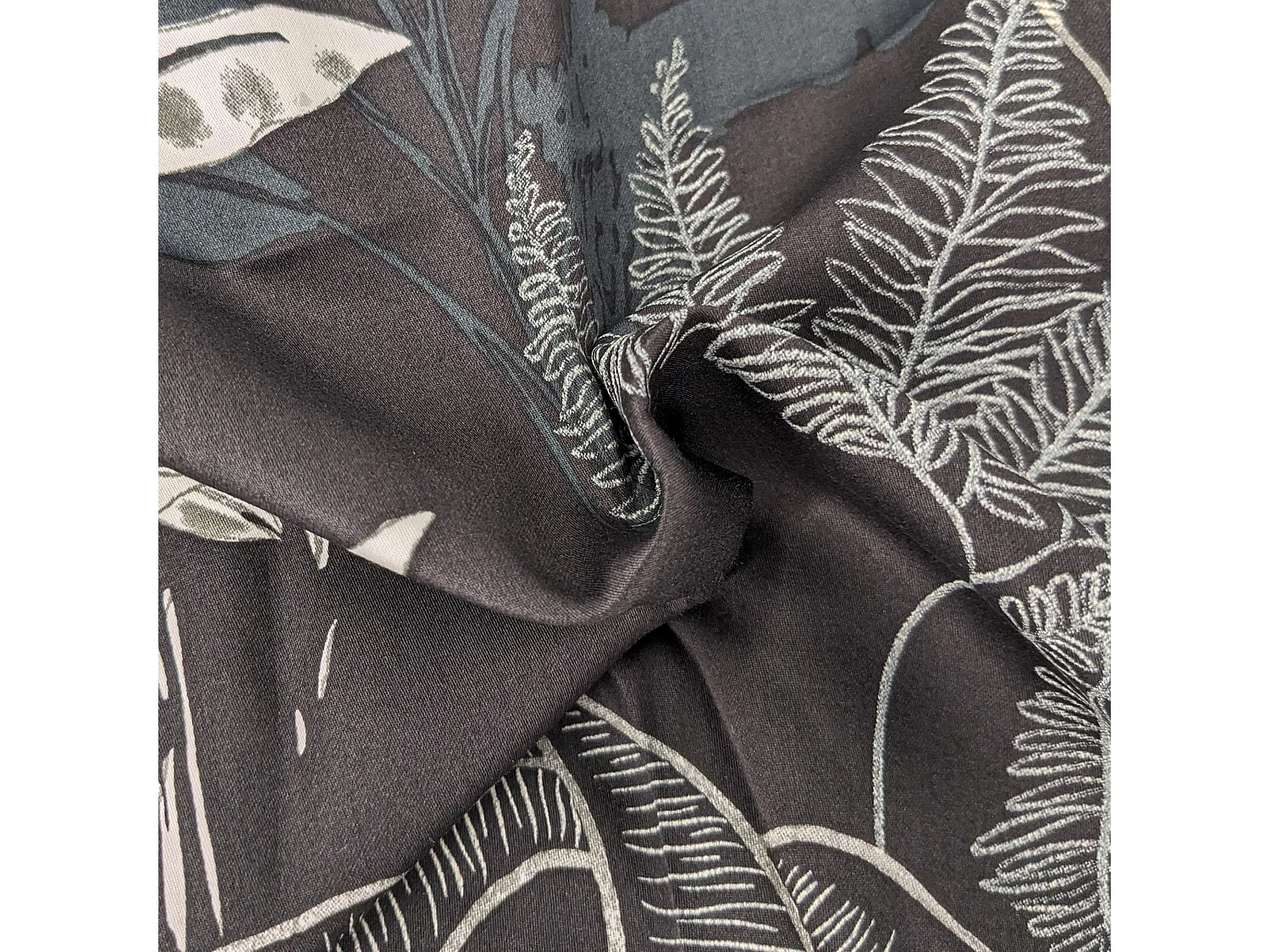 Housse de couette 200x200 cm satin de coton CAYENNE noir Ebène