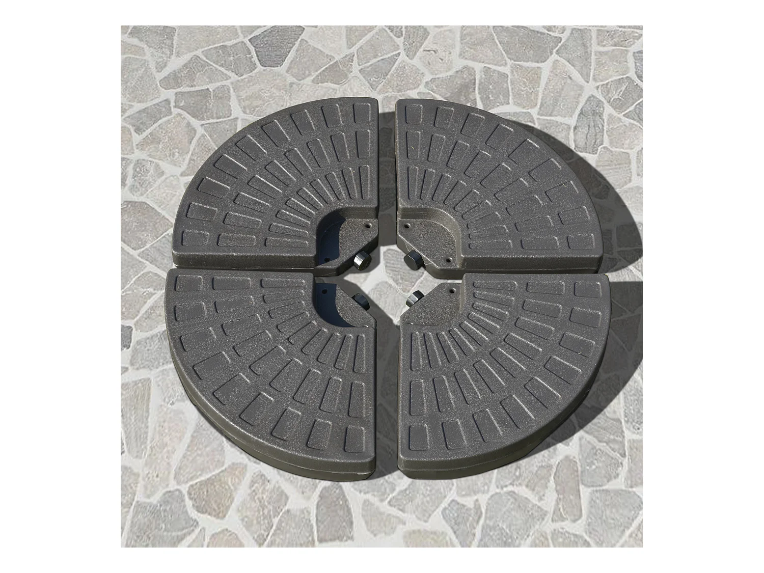 Lot de 4 poids de lestage pour parasols déportés dim. totales 100L x 100l x 10H cm HDPE café