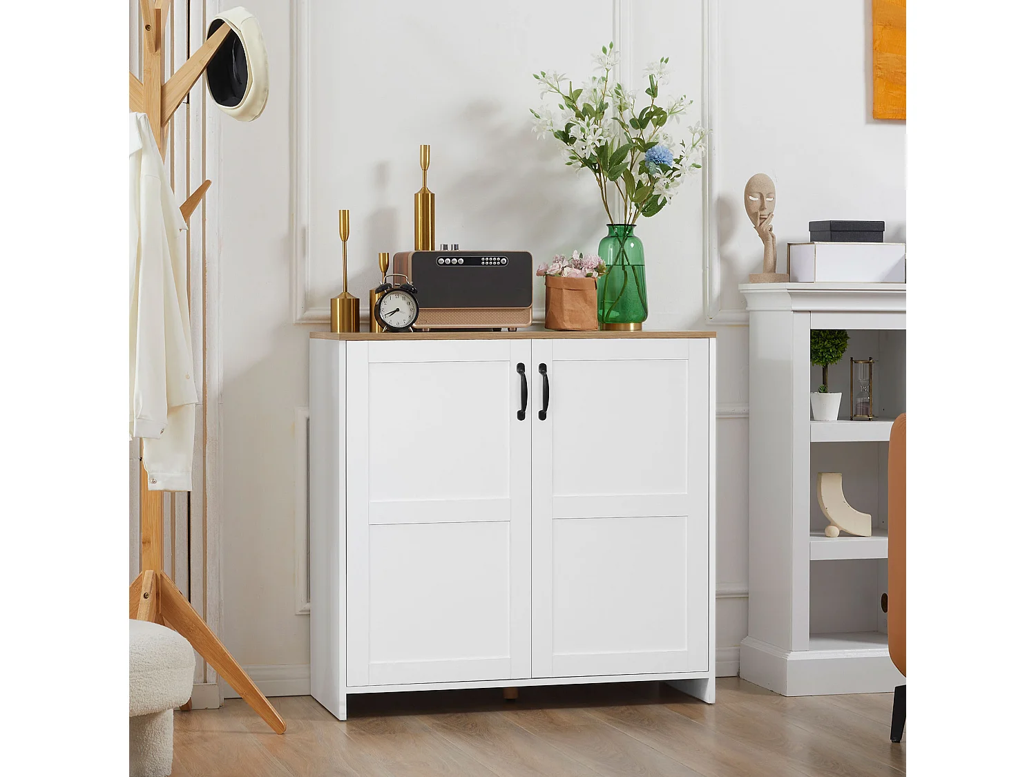 Buffet 2 portes 2 étagères réglables panneaux particules blanc aspect bois clair