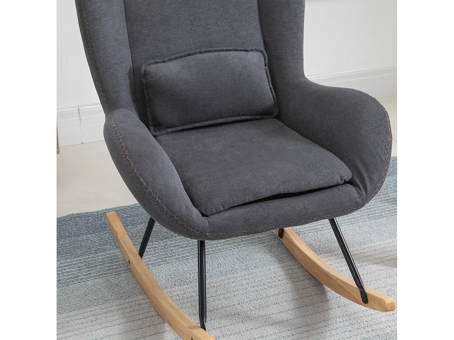 Fauteuil à bascule oreilles rocking chair grand confort accoudoirs assise dossier garnissage mousse haute densité lin gris