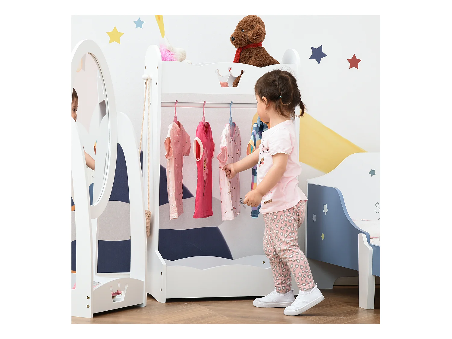 Portant enfant - penderie enfant - design couronne - 2 étagères de rangement, patère - dim. 63L x 37l x 103H cm - MDF pin blanc