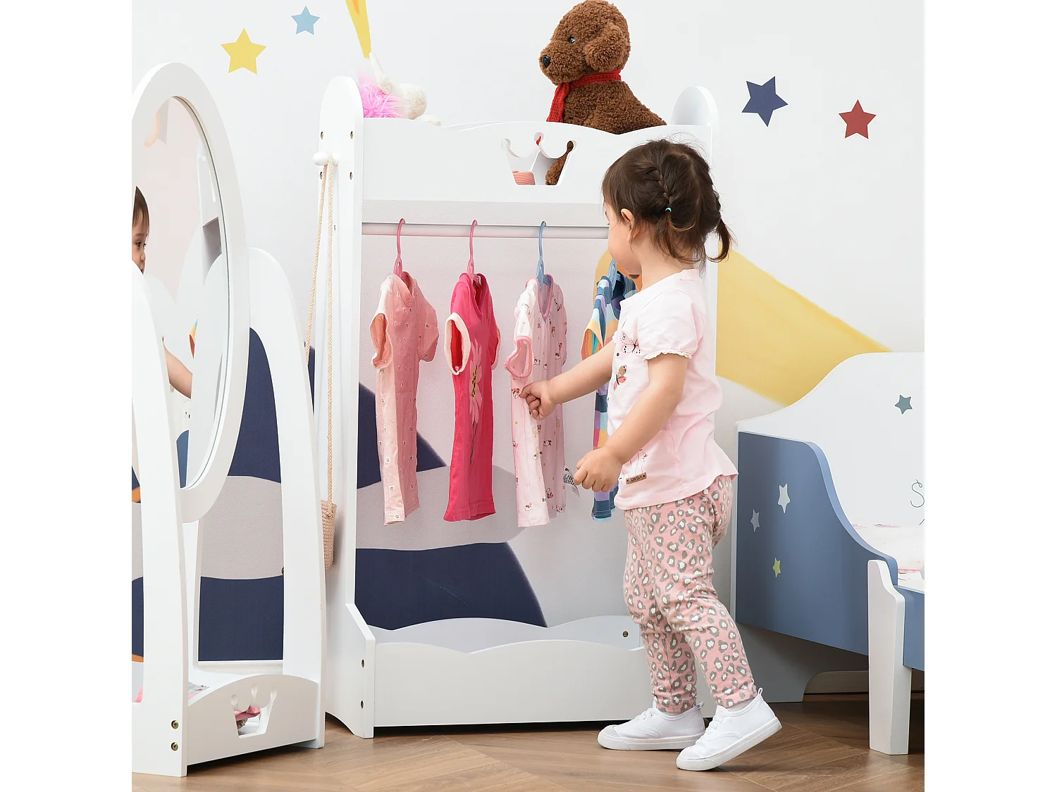 Portant enfant - penderie enfant - design couronne - 2 étagères de rangement, patère - dim. 63L x 37l x 103H cm - MDF pin blanc