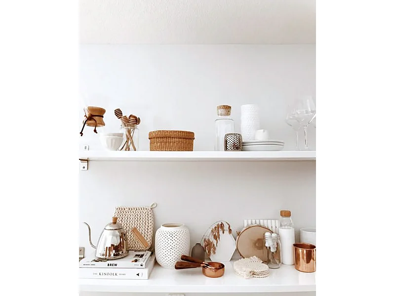 Set di 3 scaffale da parete in legno massello tono bianco 140x3,2x20cm - MELVA - DECOWOOD