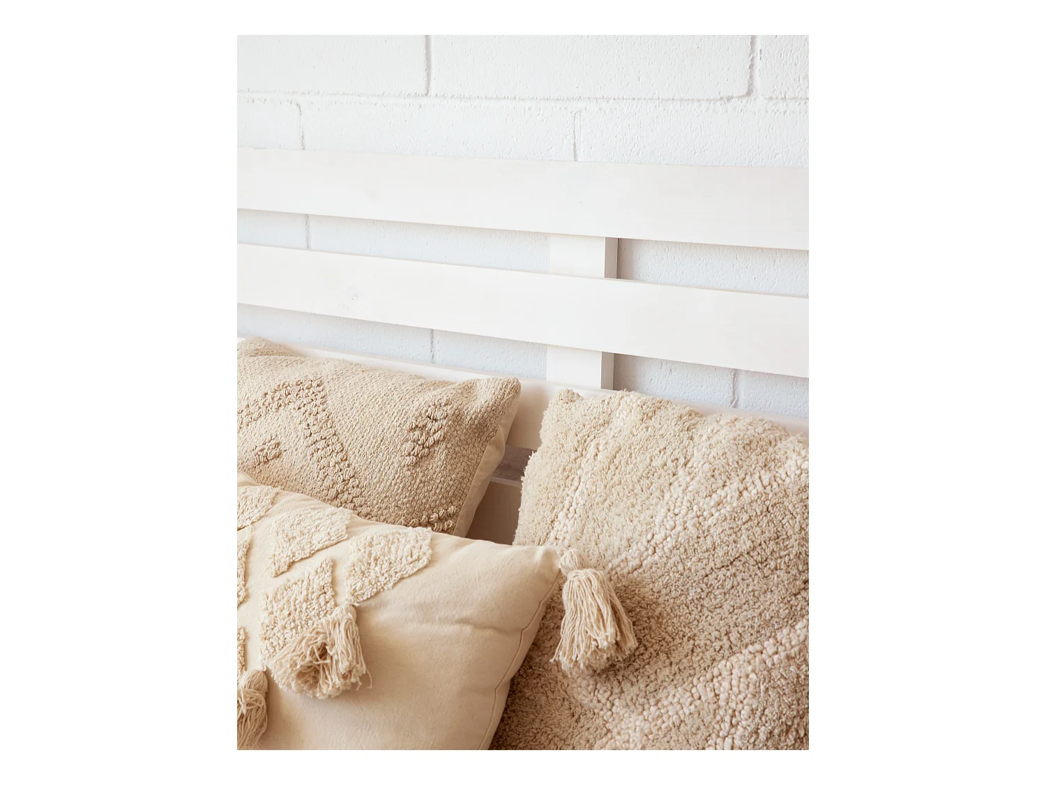 Testata del letto in legno in tono bianco 120x73cm - BRUMA - DECOWOOD