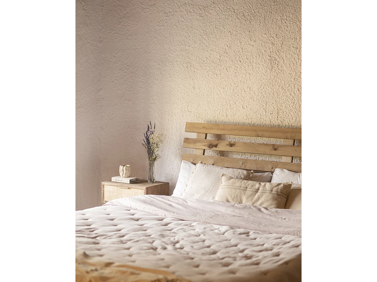 Testata del letto in legno in tono marrone 180x73cm - BRUMA - DECOWOOD