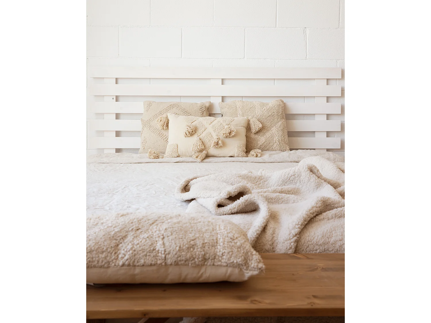 Testata del letto in legno in tono bianco 200x73cm - BRUMA - DECOWOOD