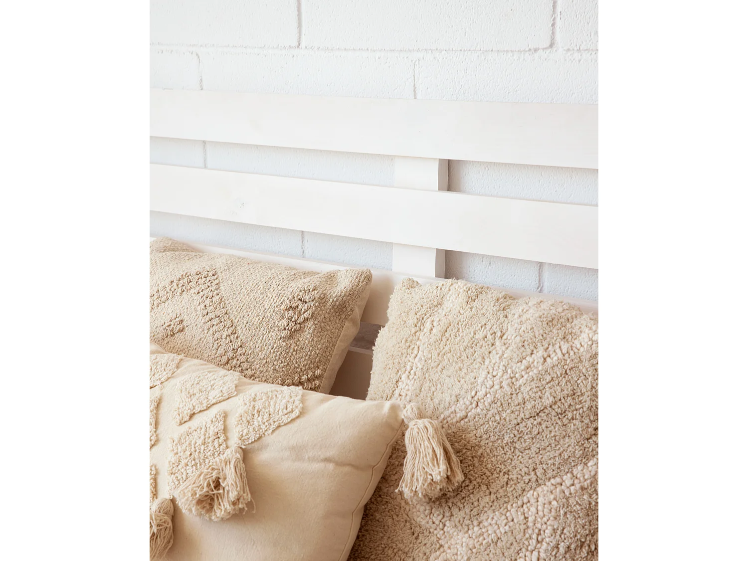 Testata del letto in legno in tono bianco 160x73cm - BRUMA - DECOWOOD