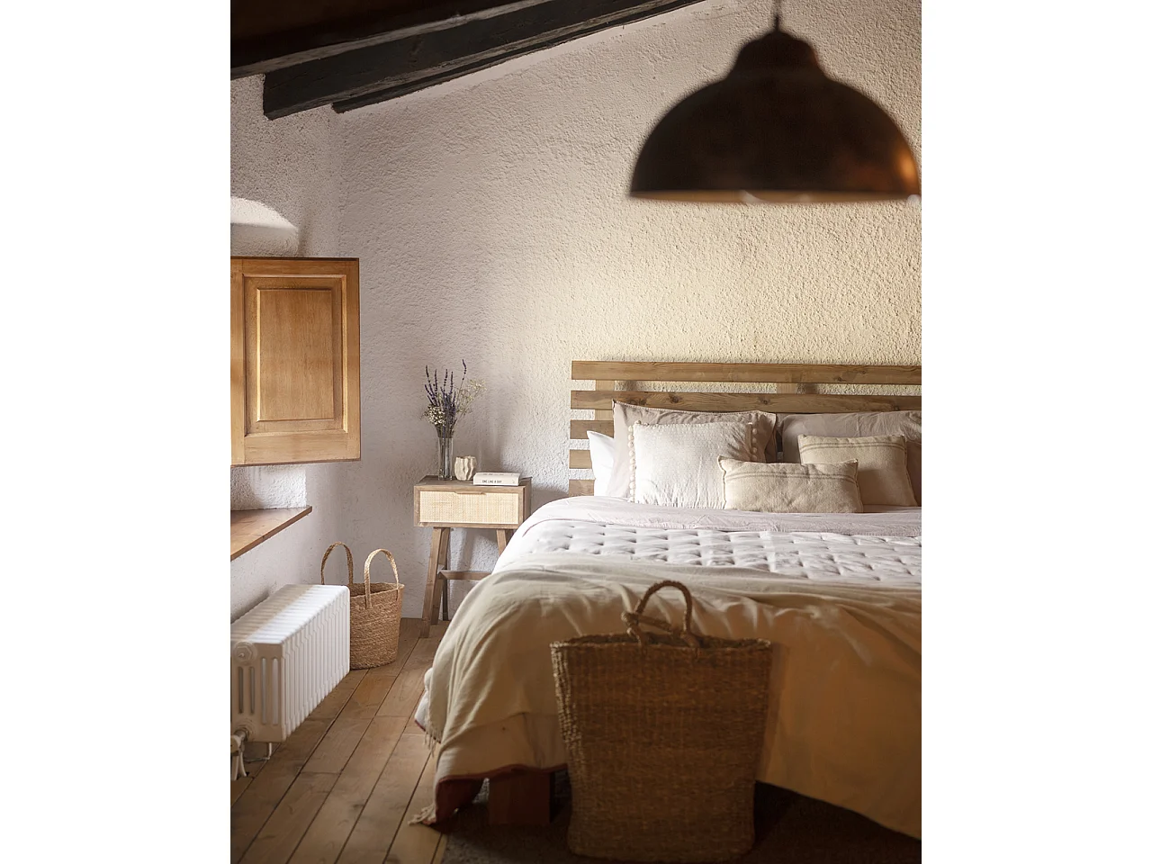 Cabecero de cama de madera maciza en tono roble oscuro de 100x73cm - BRUMA - DECOWOOD