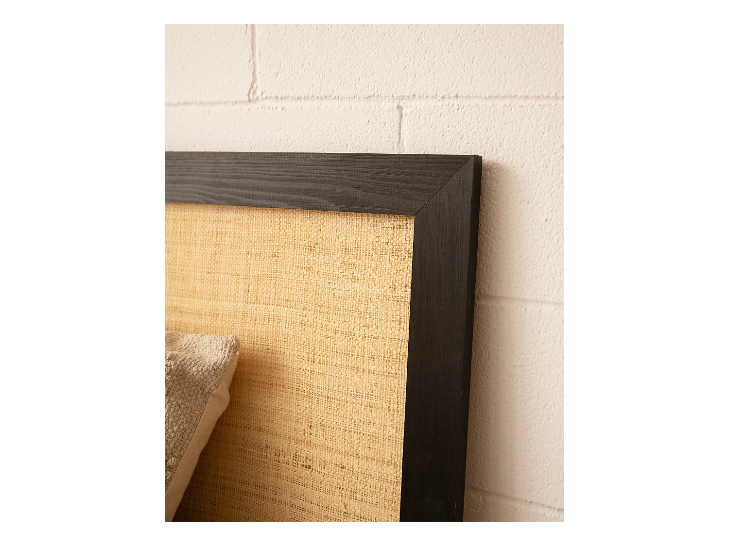 Testiera del letto in legno massello e rafia in tono nero 160x60cm - ELLEN RAFIA - DECOWOOD