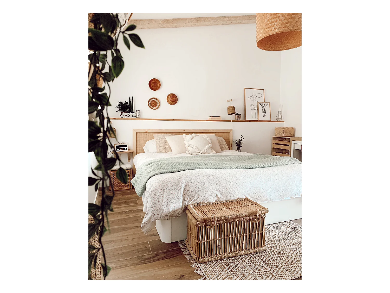 Testiera del letto in legno massello e rafia in tono naturale 140x60cm - ELLEN RAFIA - DECOWOOD