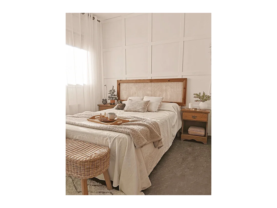 Cabecero de cama de madera maciza y cannage en tono roble oscuro de 160x60cm - ELLEN CANNAGE - DECOWOOD