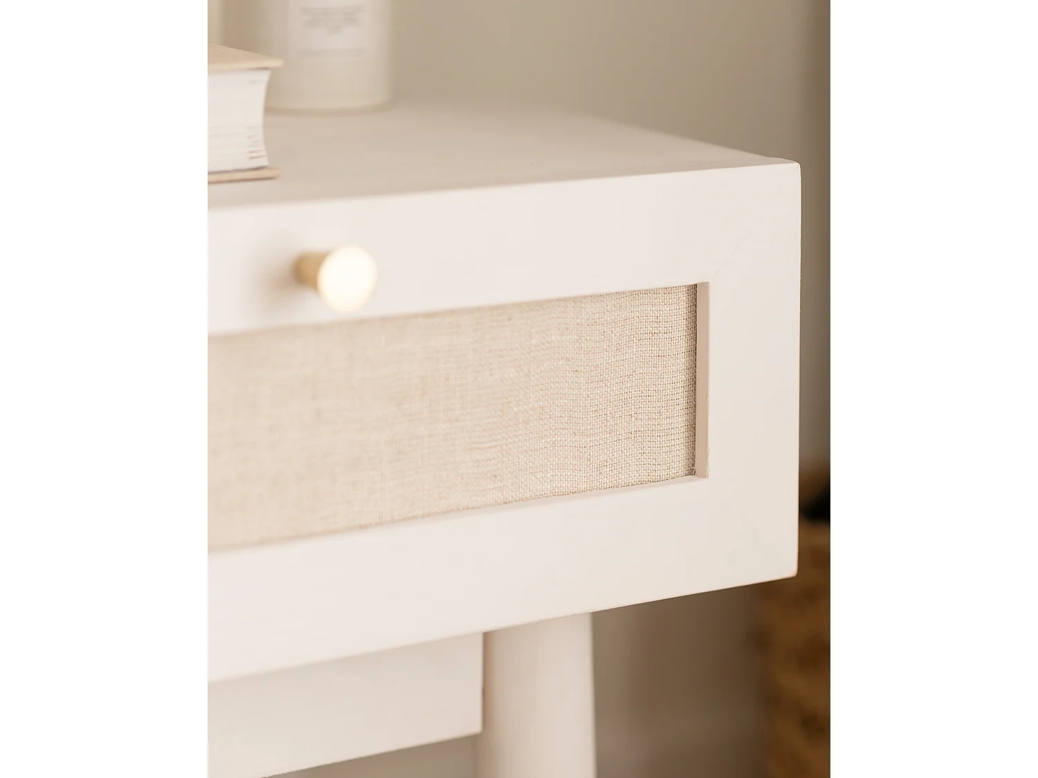 Table de chevet en bois de sapin blanche 40x45cm - LINEN - DECOWOOD