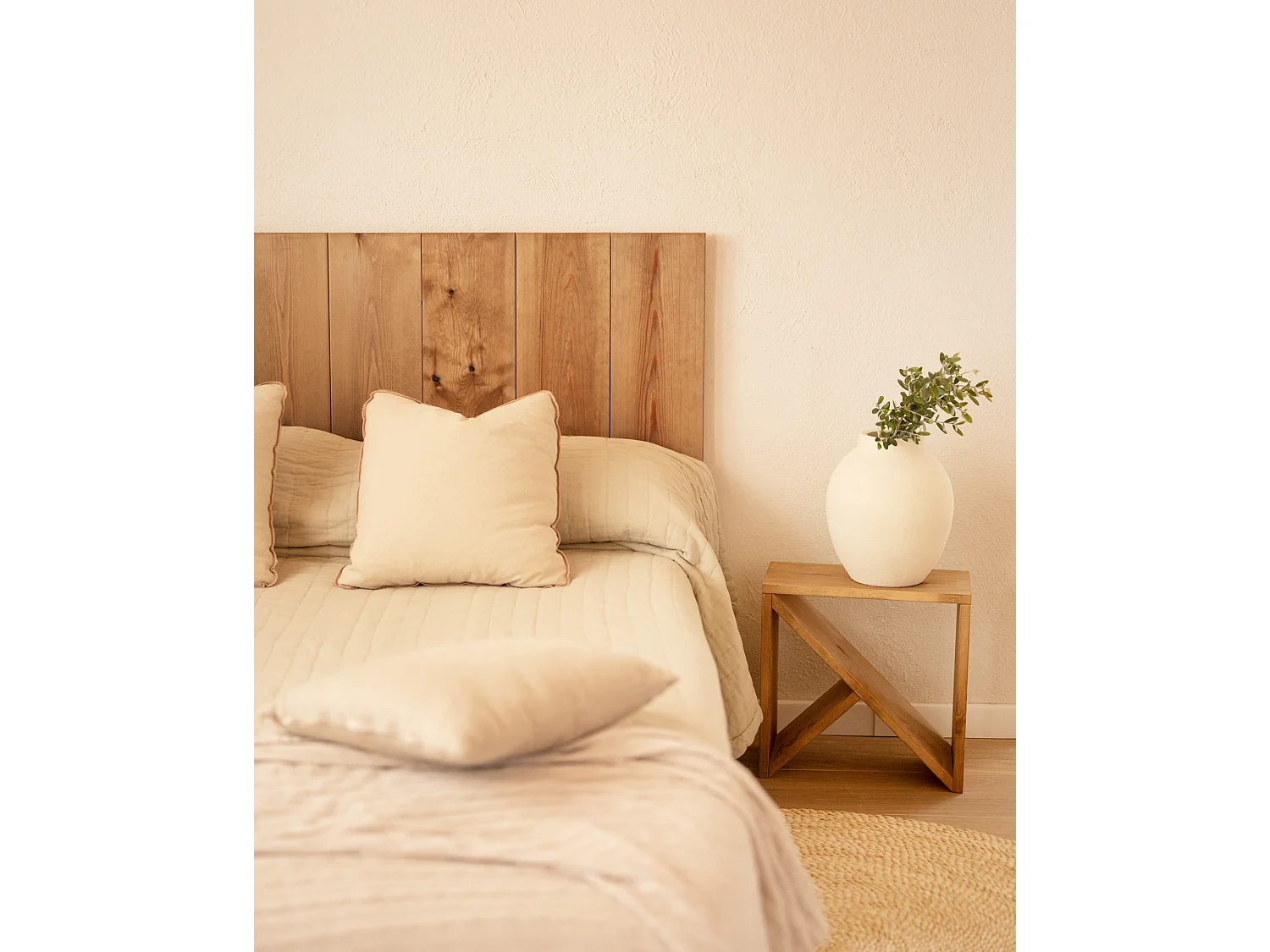 Comodino in legno massello in tono marrone 40x40cm - STOKE - DECOWOOD