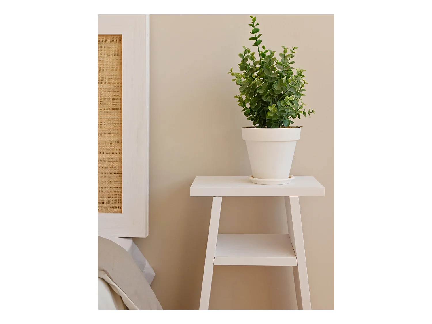 Mesita de noche de madera maciza en tono blanco 20x60cm - ARITZ - DECOWOOD