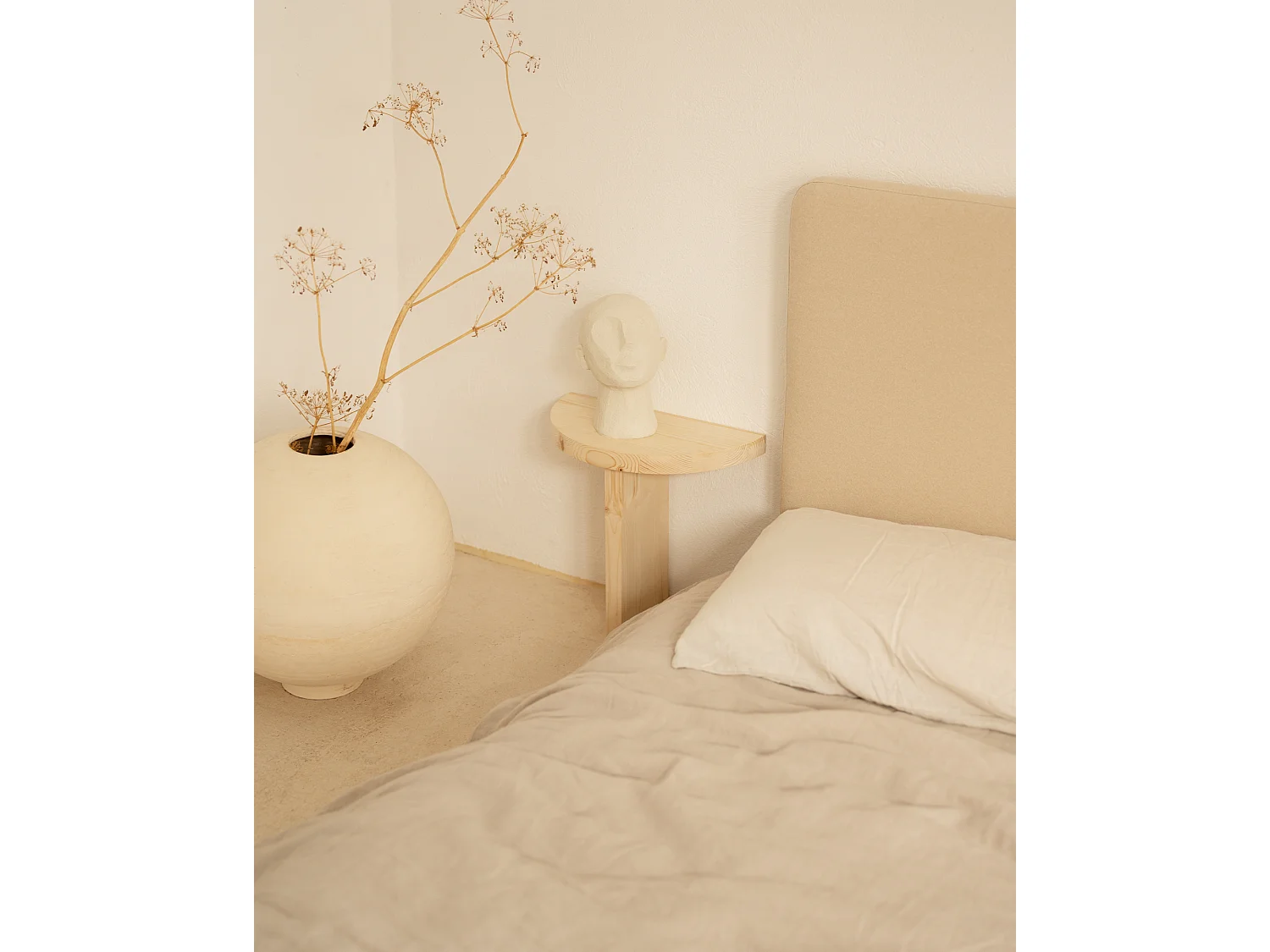 Table de chevet flottante en bois de sapin naturel 27x40cm - TOKYO - DECOWOOD