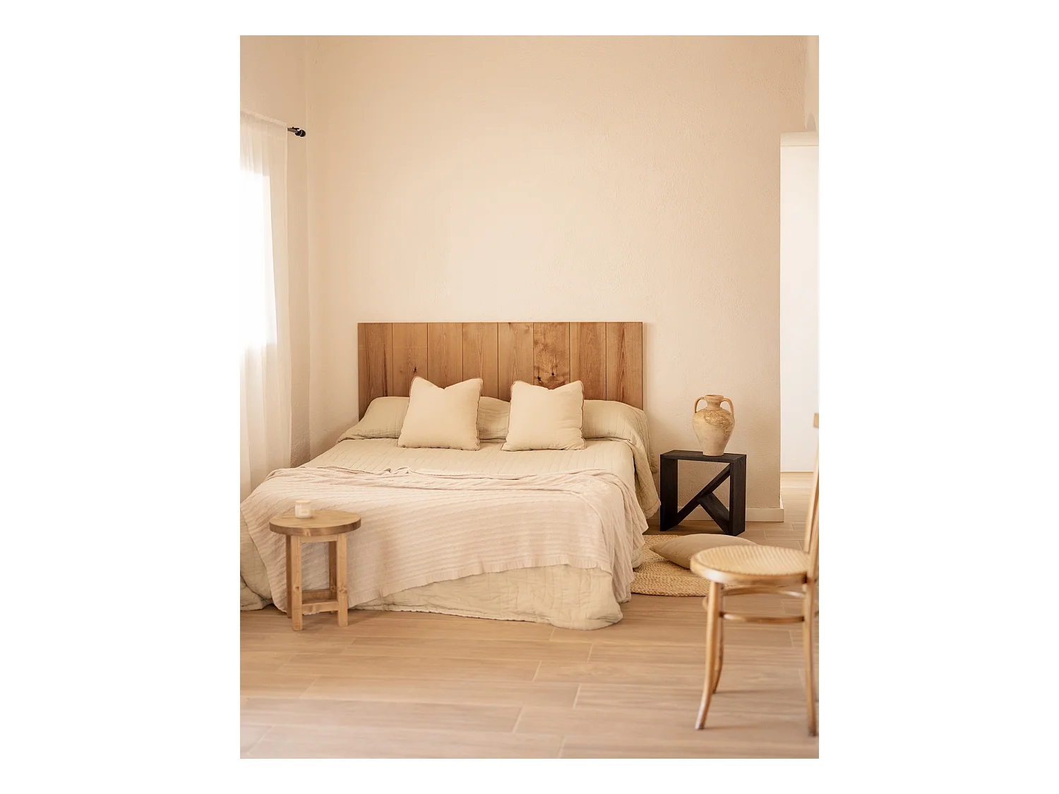 Comodino in legno massello in tono nero 40x40cm - STOKE - DECOWOOD