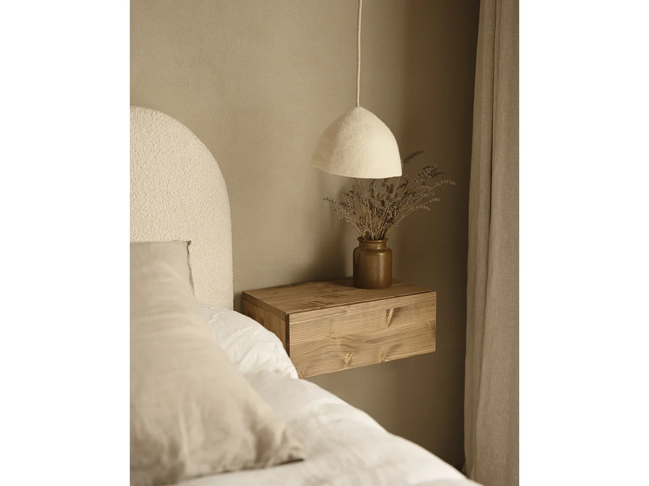 Comodino 1 cassetto in legno massello in tono marrone 40x15x25cm - INGRID - DECOWOOD