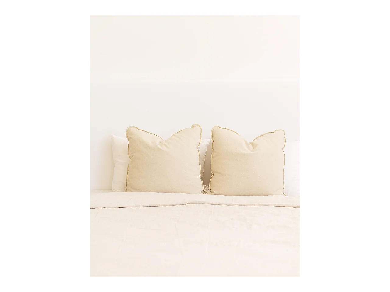 Testiera imbottita in cotone colore bianco 135x80cm - OLIVIA - DECOWOOD