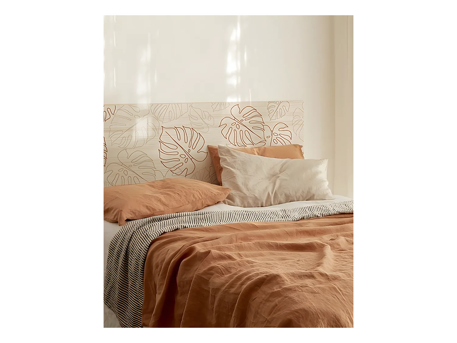 Cabecero de cama de madera maciza estampado motivo 'Leaves lines' en tono natural de 200x80cm - PRINT - DECOWOOD