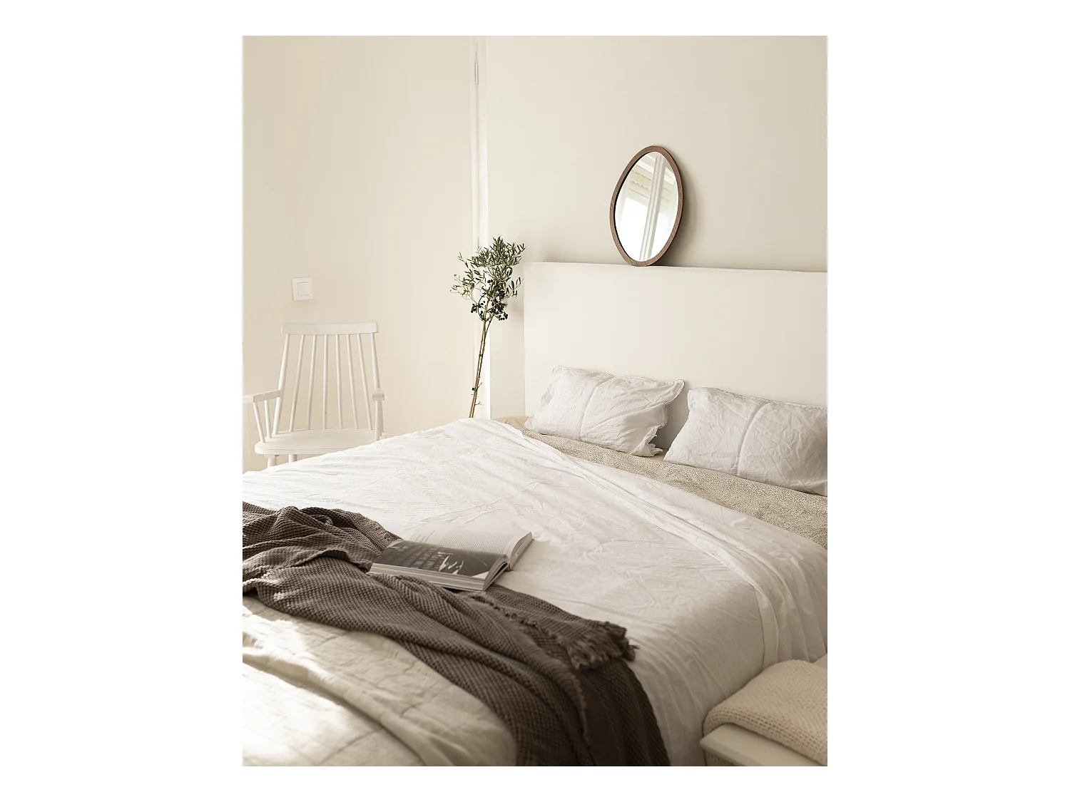 Tête de lit similicuir lisse blanche 180x80cm - BUDAPEST - DECOWOOD