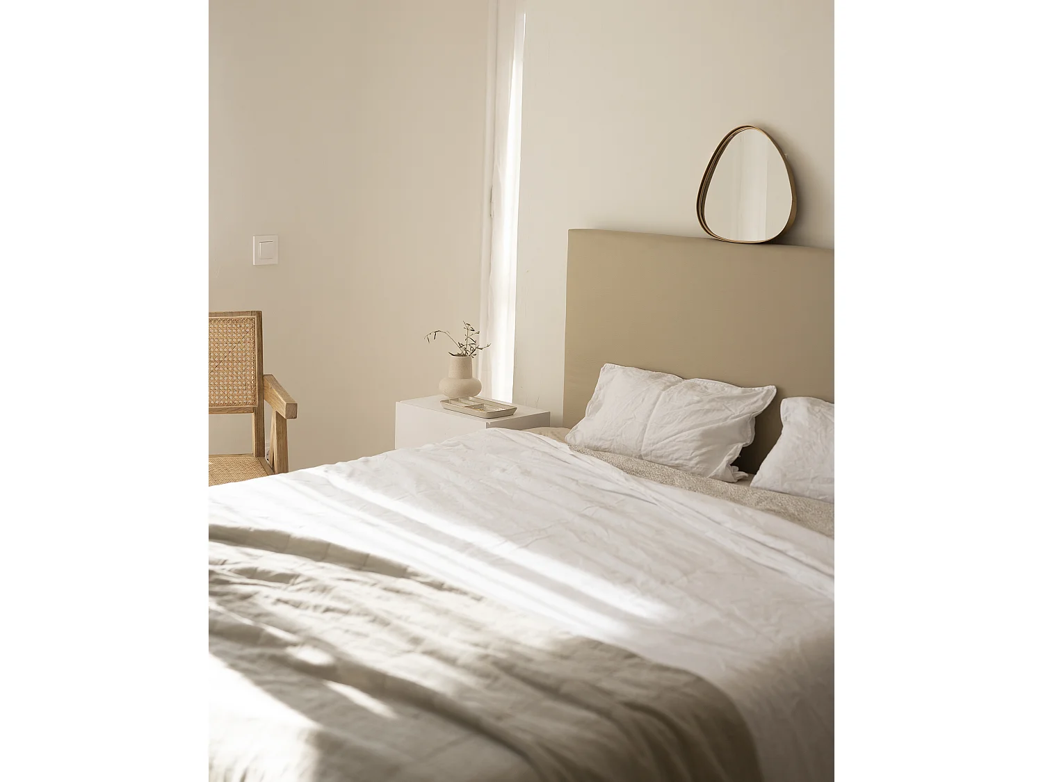 Tête de lit similicuir lisse marron 200x80cm - BUDAPEST - DECOWOOD