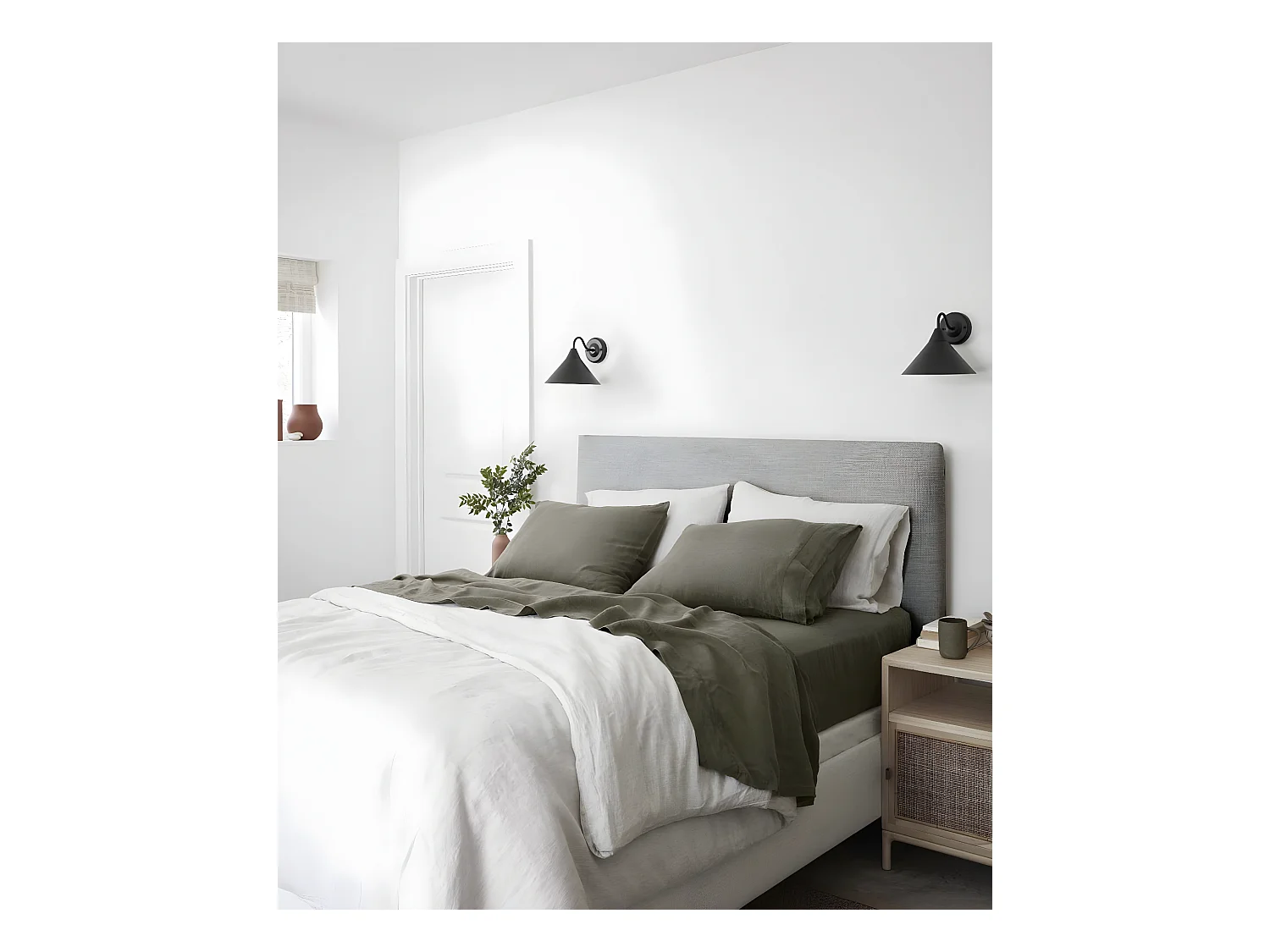 Cabecero de cama tapizado de poliester liso en color gris de 90x80cm - BELDAD - DECOWOOD