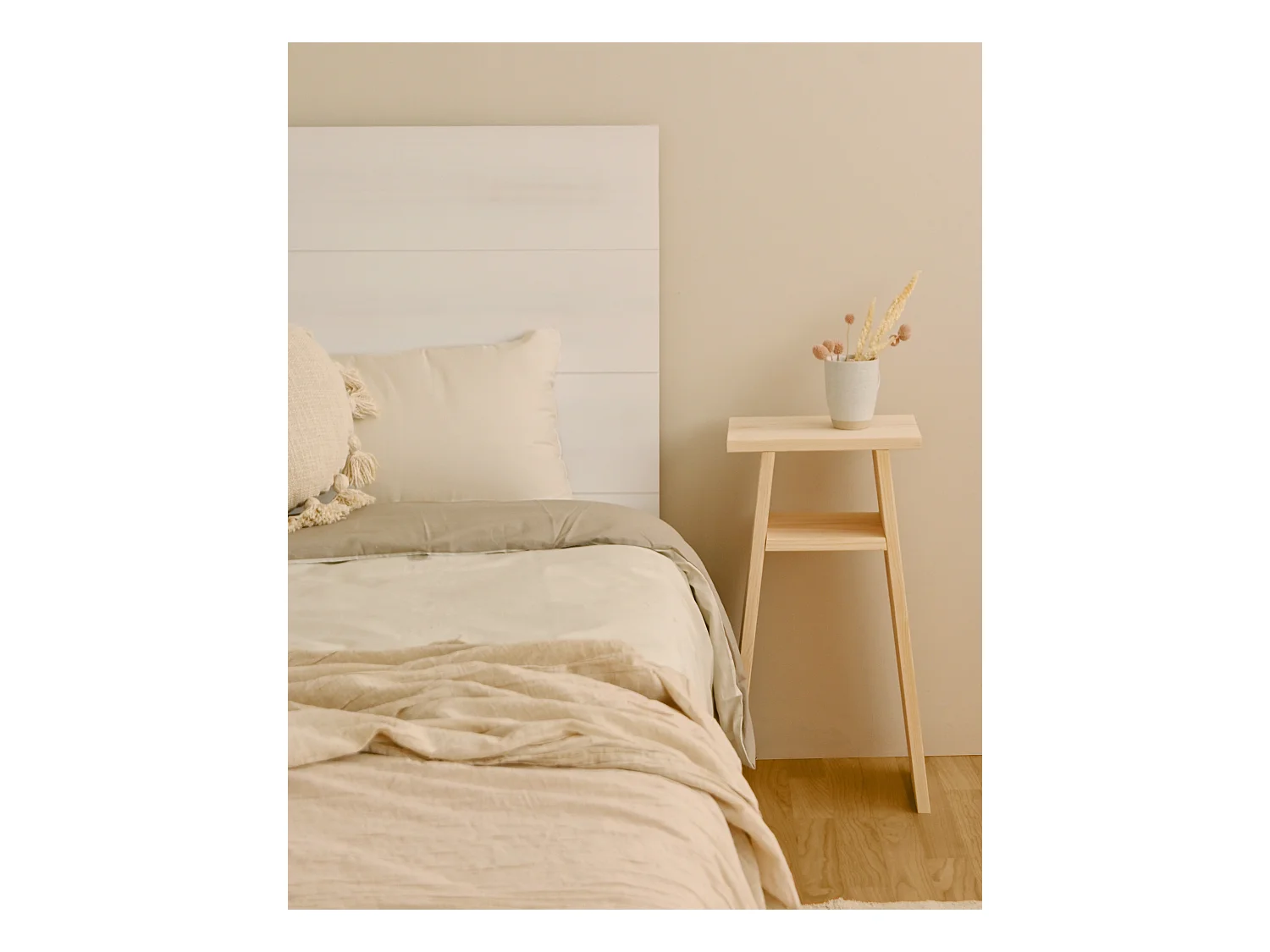 Cabecero de cama de madera maciza decapado de 180x80cm - RADIATA  - DECOWOOD