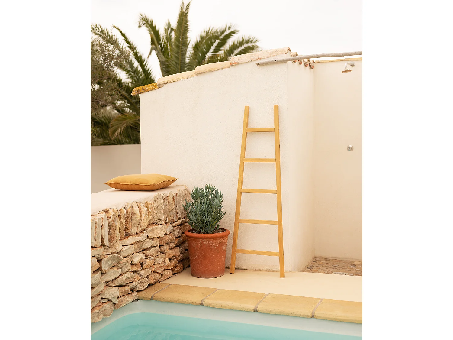 Scala decorativa in legno massello in tono oliva 50x150cm - HERM - DECOWOOD