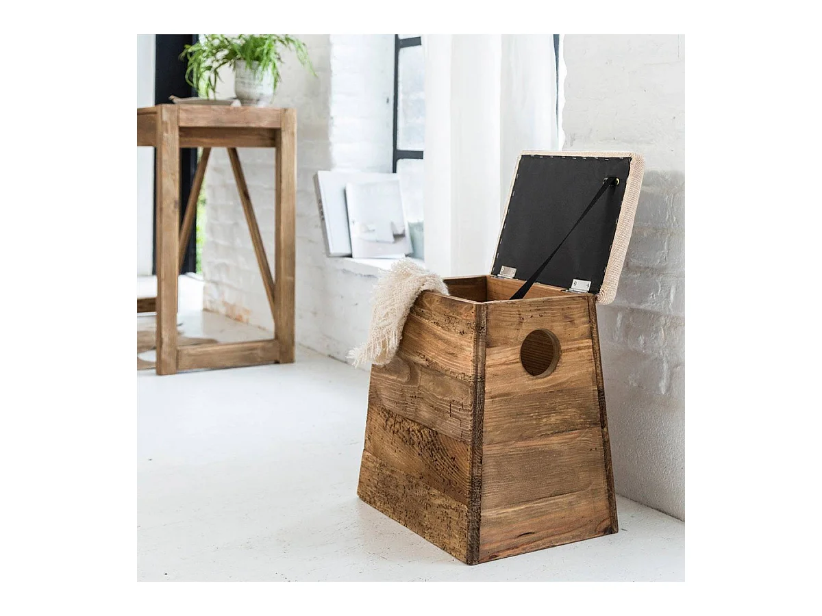 Tabouret en bois recyclé Blaise